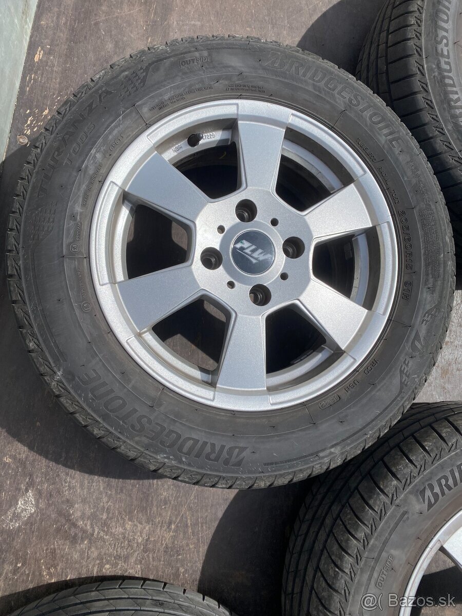 Kolesá Bridgestone Turanza T005 205/60 R15 91H - 2