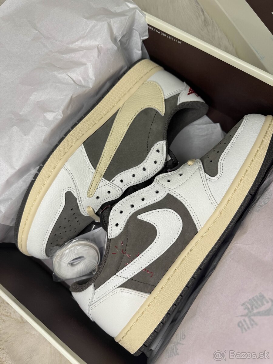 Jordan 1 Low x Travis Scott Reverse Mocha - 2
