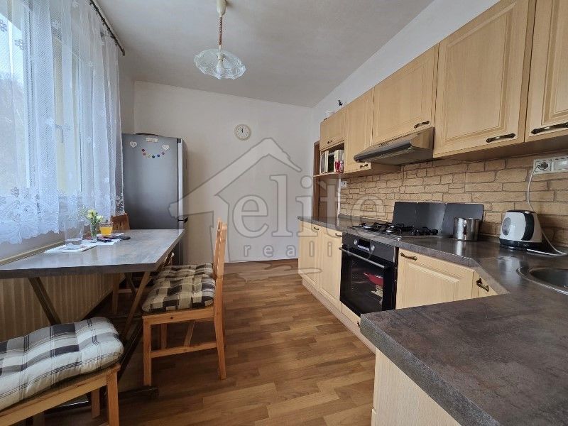 Predaj, Byt/3-izbový (RE01021535) - 2