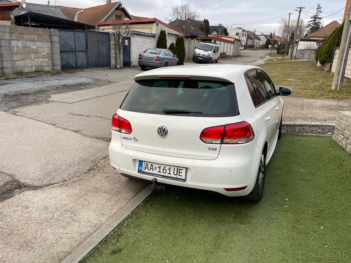 Predam VW Golf VI 1,6 TDi - 2