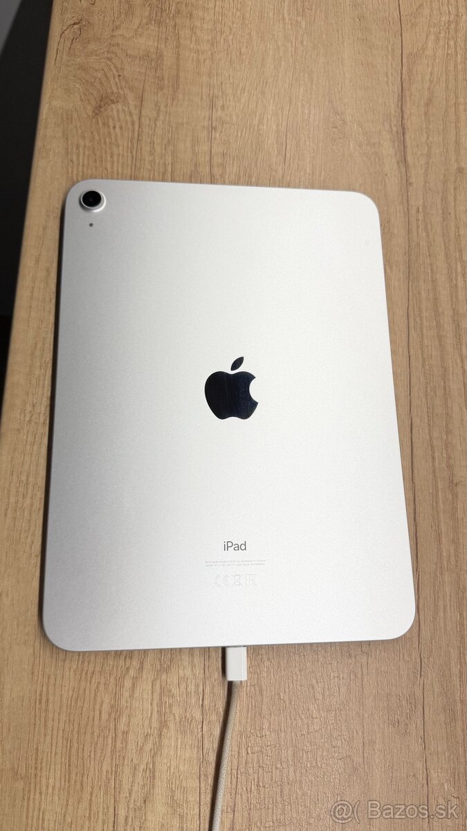 Apple iPad 10.9 Wi-Fi 64GB - strieborný - 2