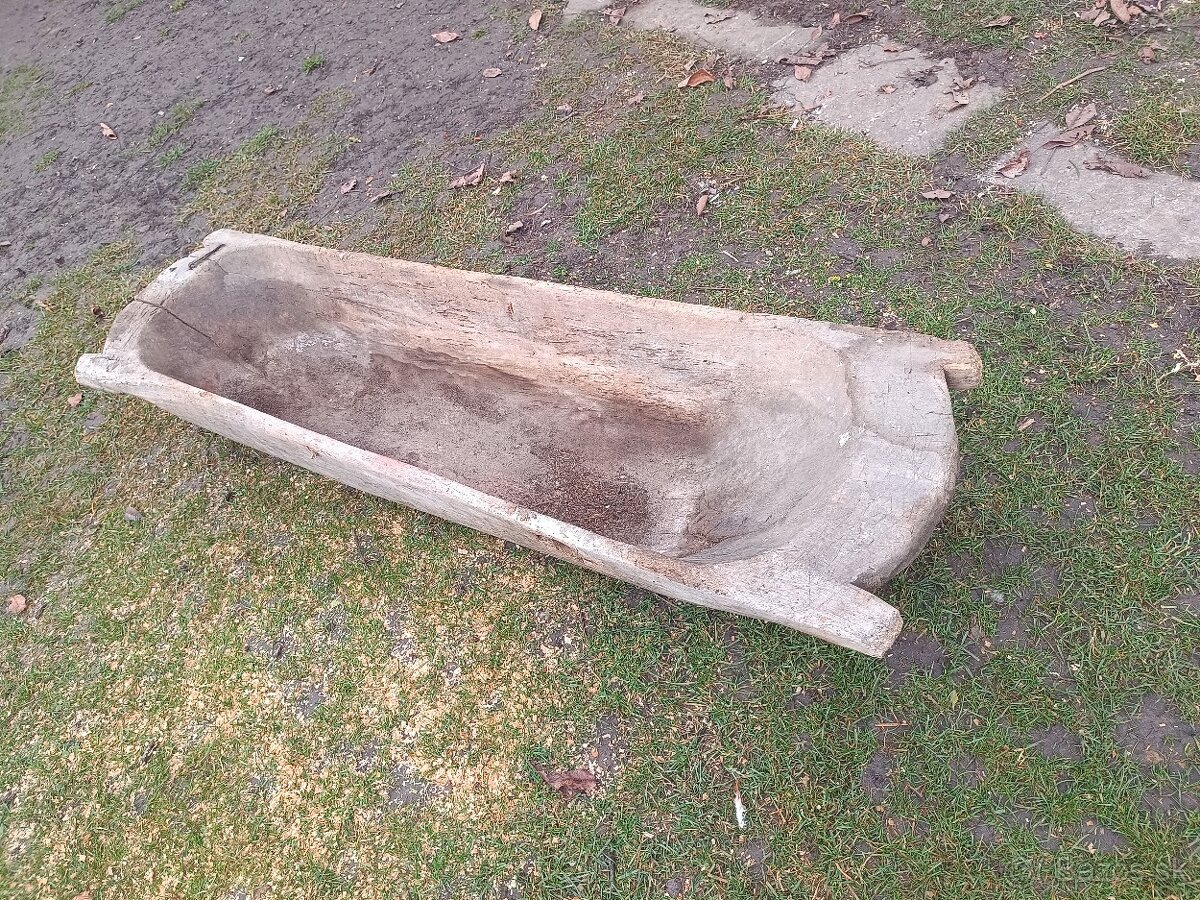 Starodávne drevené koryto - 2