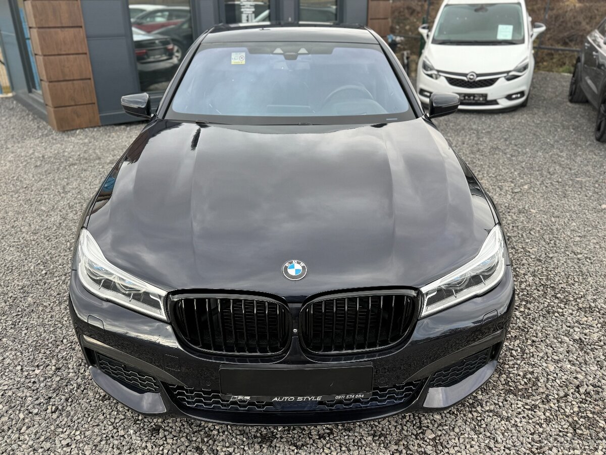 BMW Rad 7 730d xDrive A/T - 2