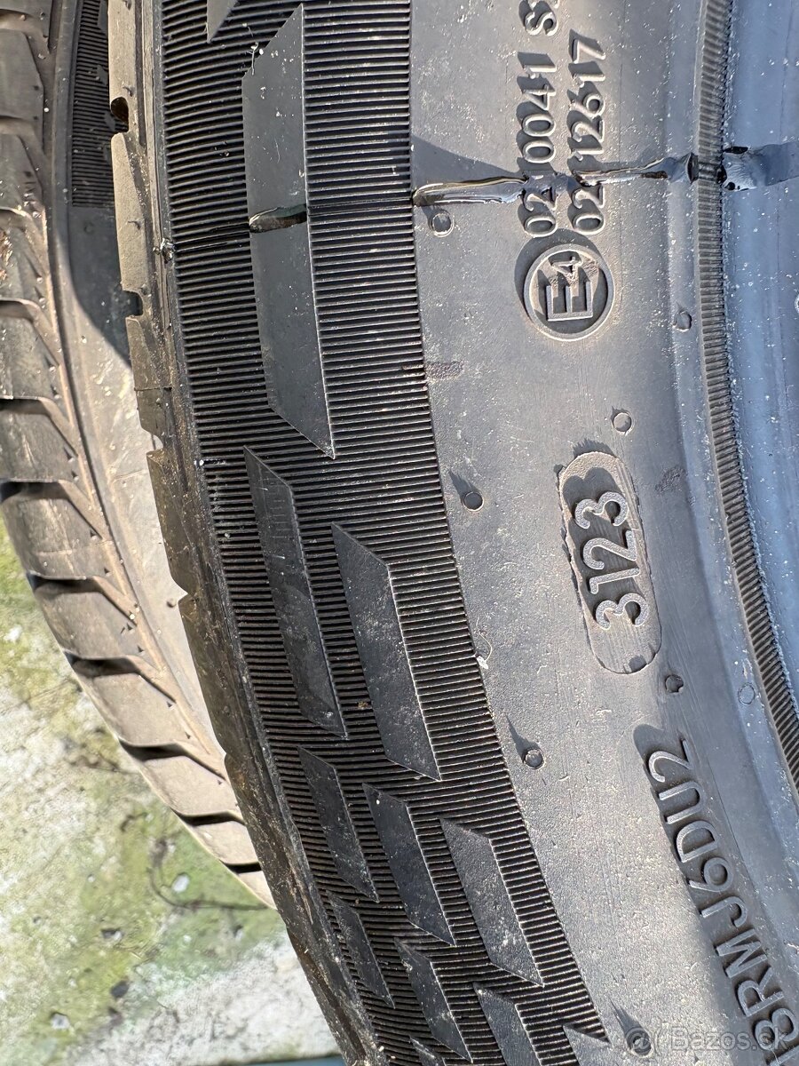 235/55r18 letné pneu - 2