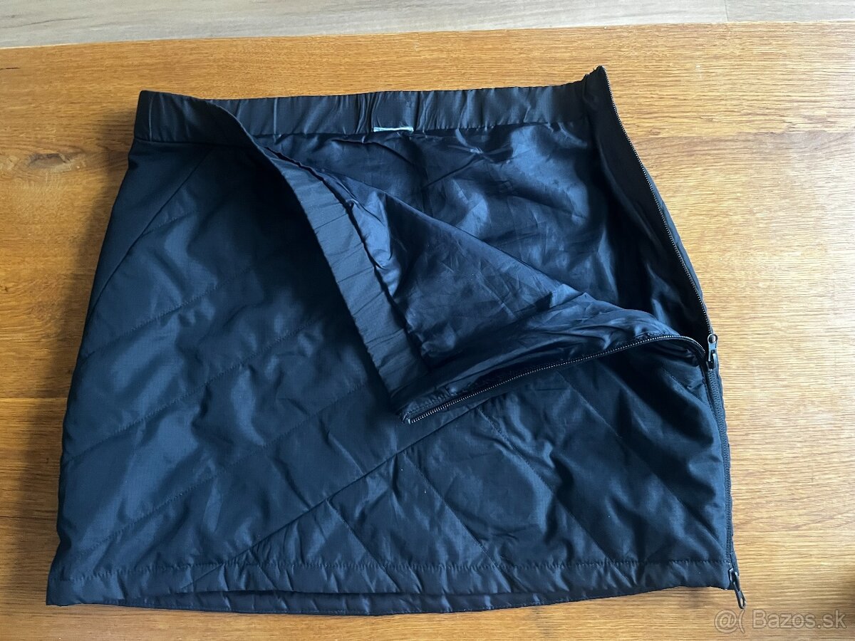 turisticka sukna velkost S - 2