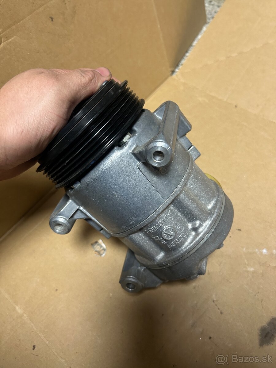 Predám kompresor klimatizácie - 2