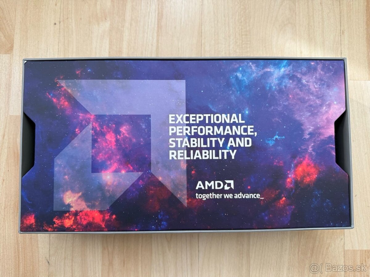AMD Radeon PRO W7800 32 GB - 2