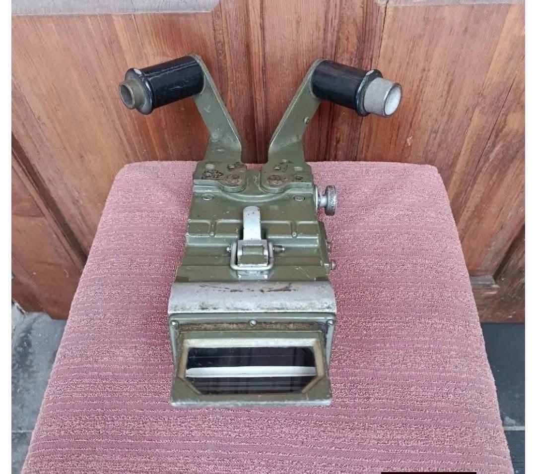 Tankový periskop - 2