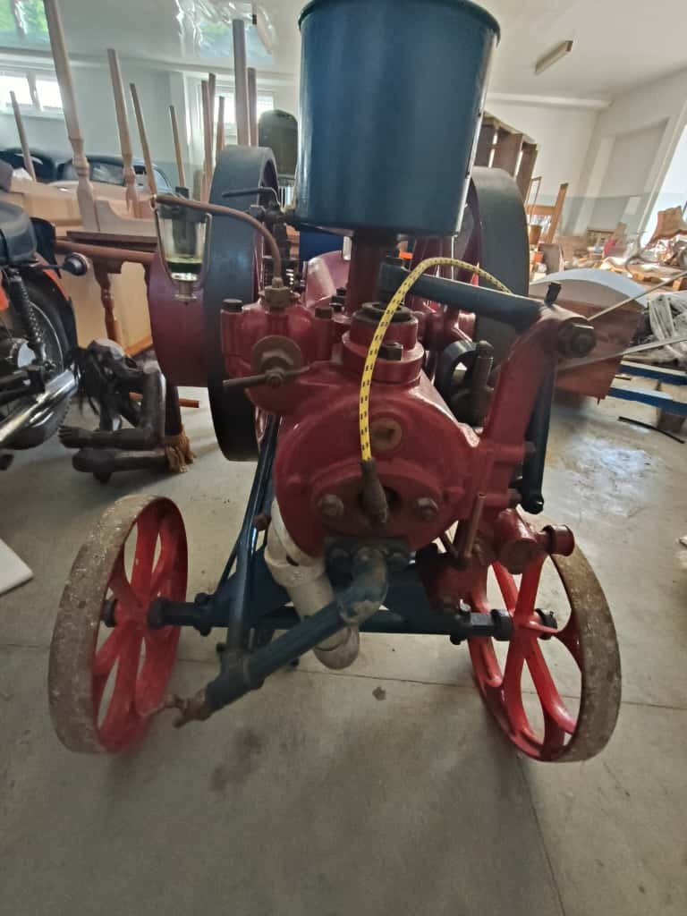 Predám stabilný motor LORENZ - 2