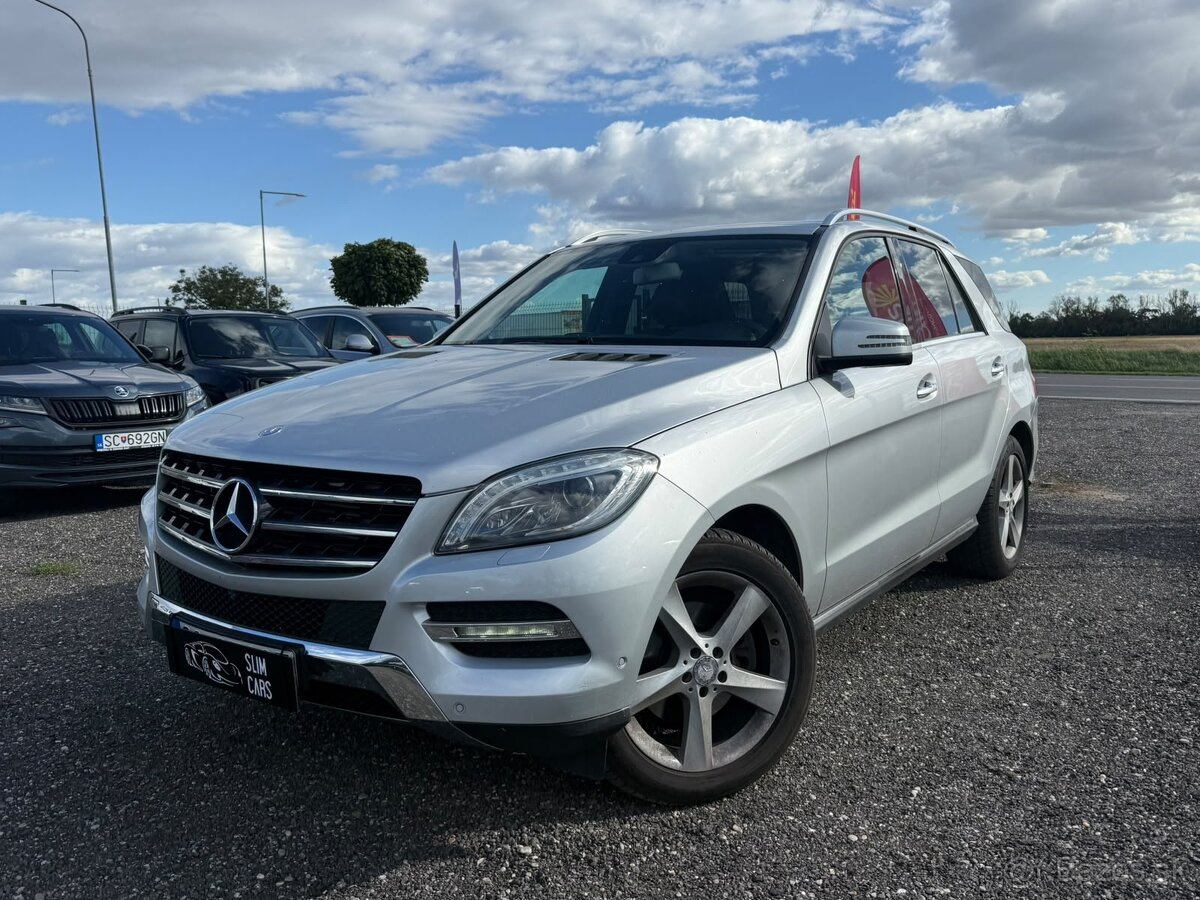 Mercedes-Benz ML 350 BlueTec 4MATIC - 2