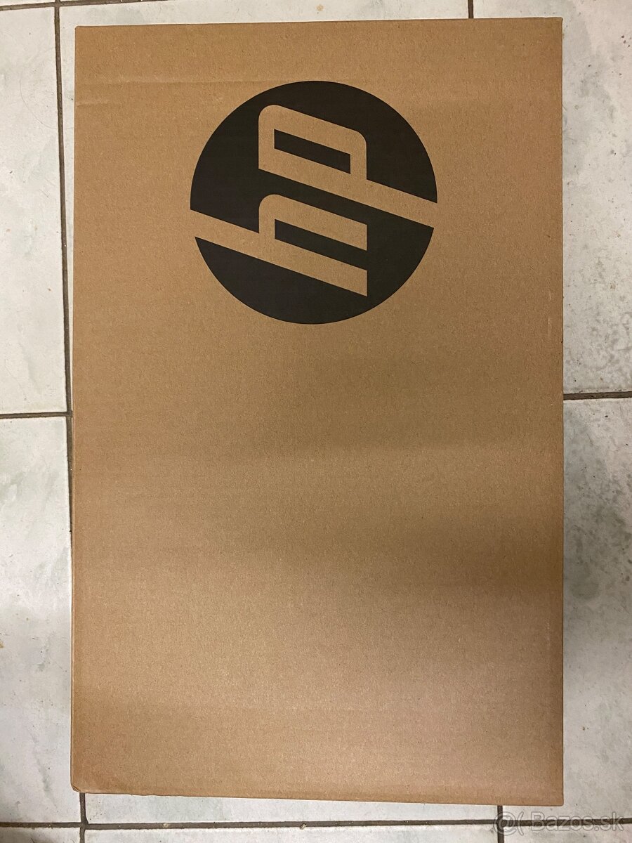 Predám úplne nový notebook HP 255 G10 - 2