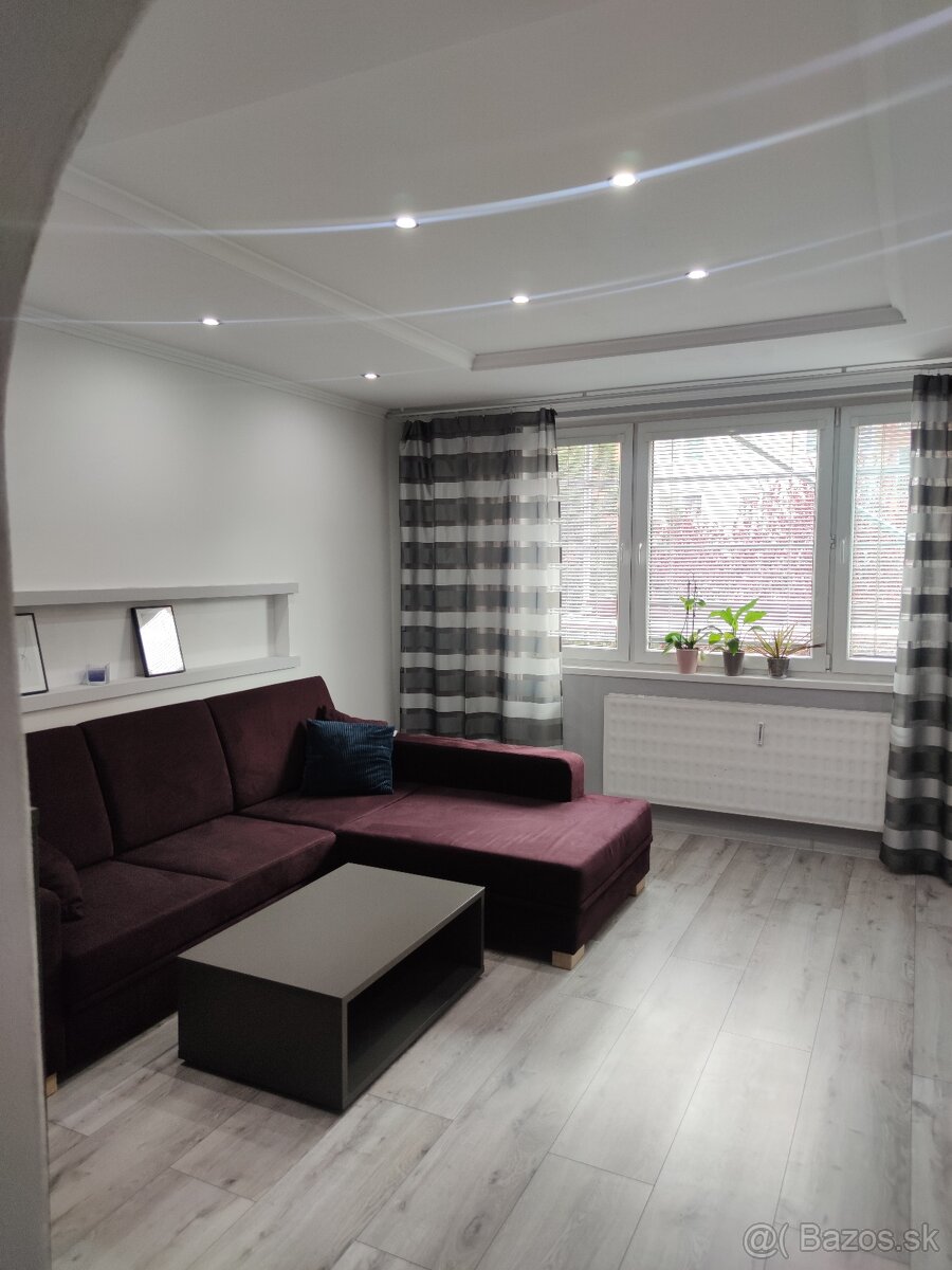 3 IZBOVÝ byt Partizánske, Horská ulica, sídlisko Šipok - 2