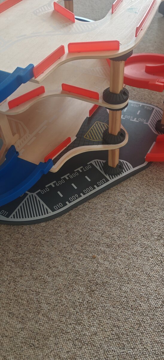 Autodráha drevená - 2