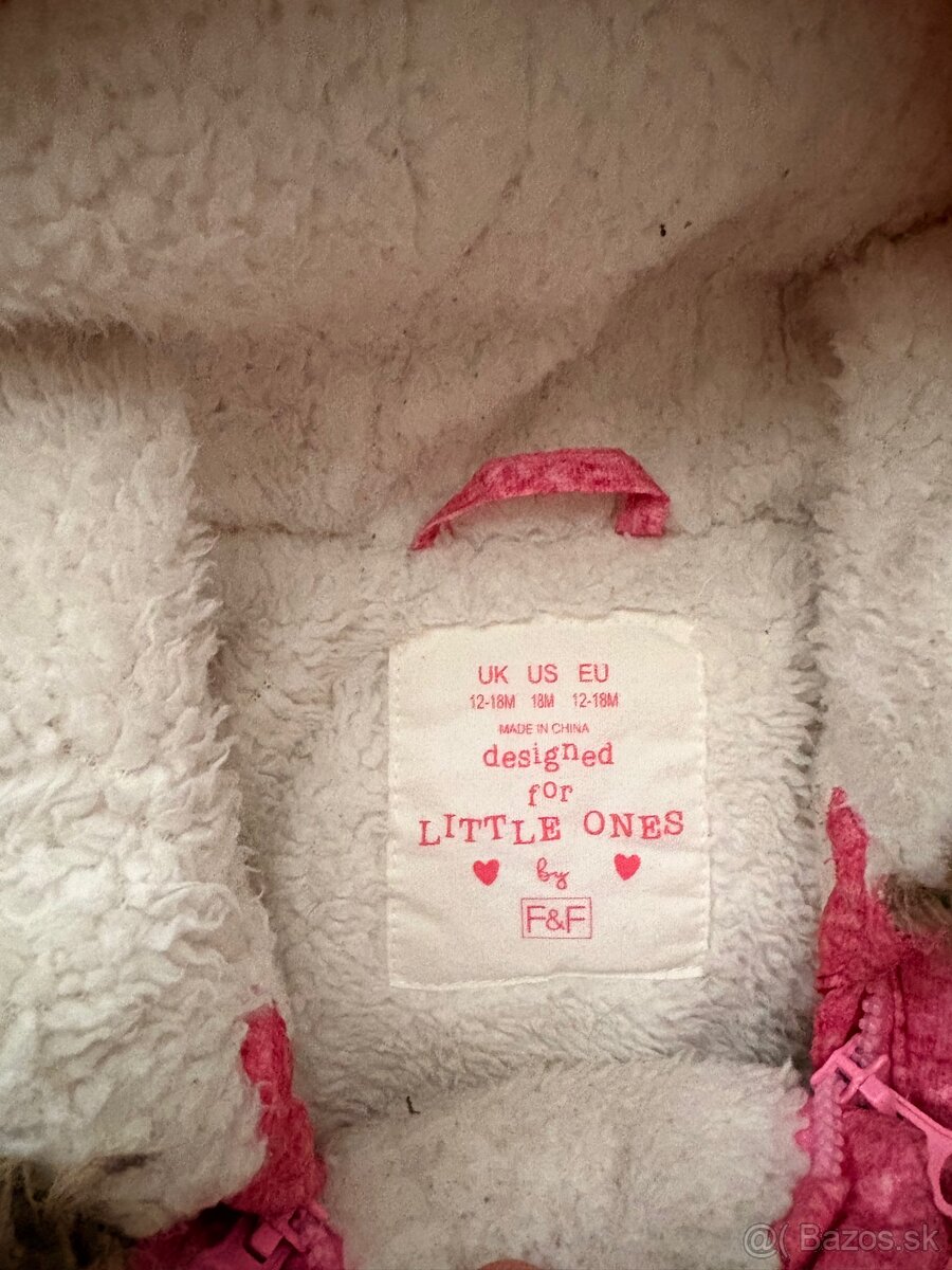 Ruzovy teply overal - 2