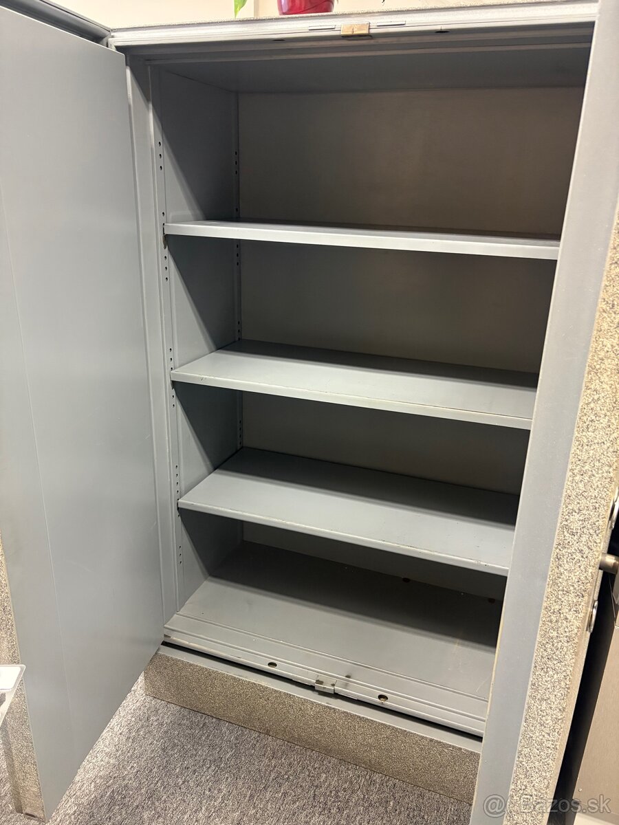 Trezorova skriňa - 2