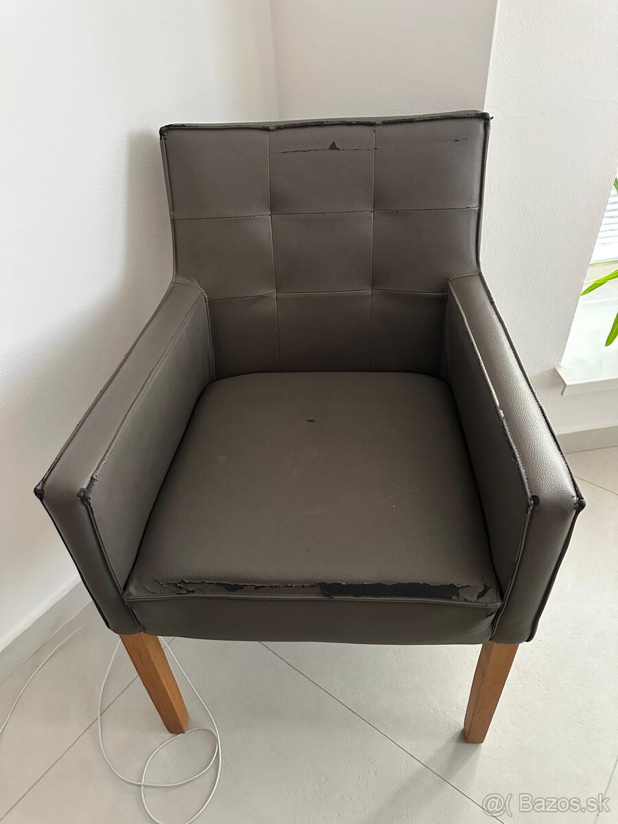 PREDAM 6KS JEDALENSKYCH KRESIEL - 2