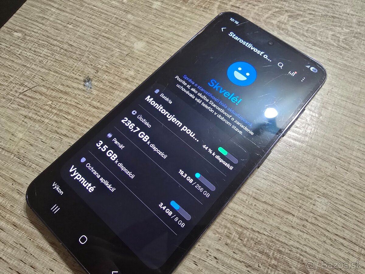 Samsung S23 256gb plnefunkcny ale displej ma vela skrabancov - 2