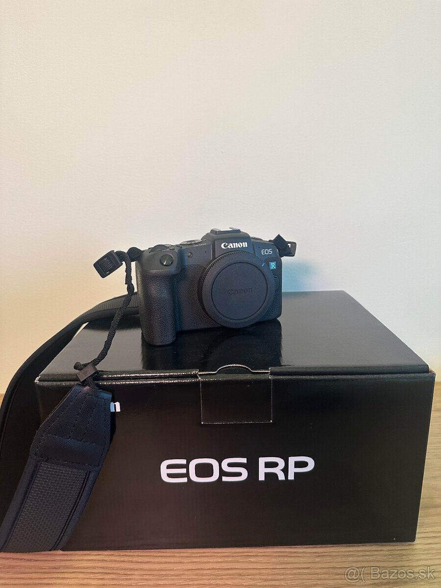 Canon RP bezrkadlovka + objektívy - 2