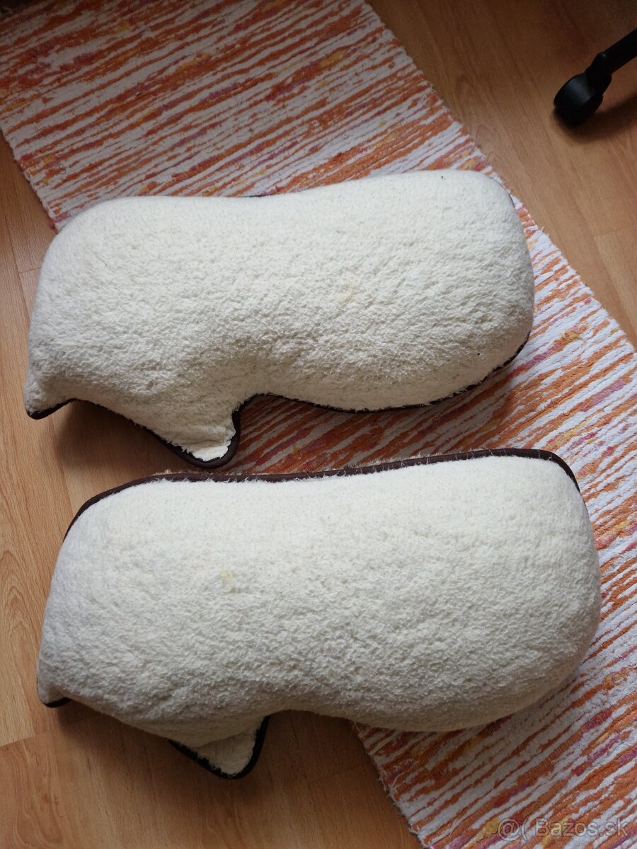 2x vankus macka z ovcieho runa - 2