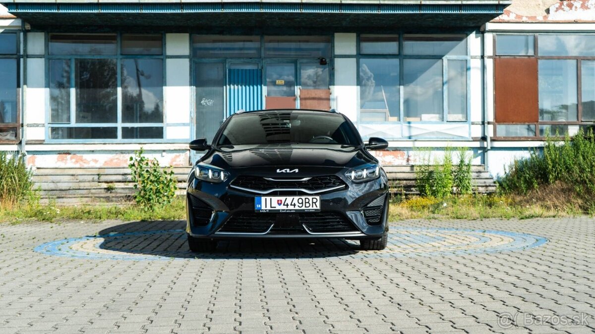 Kia Ceed SW 1.5 T-GDi GT-Line - 2