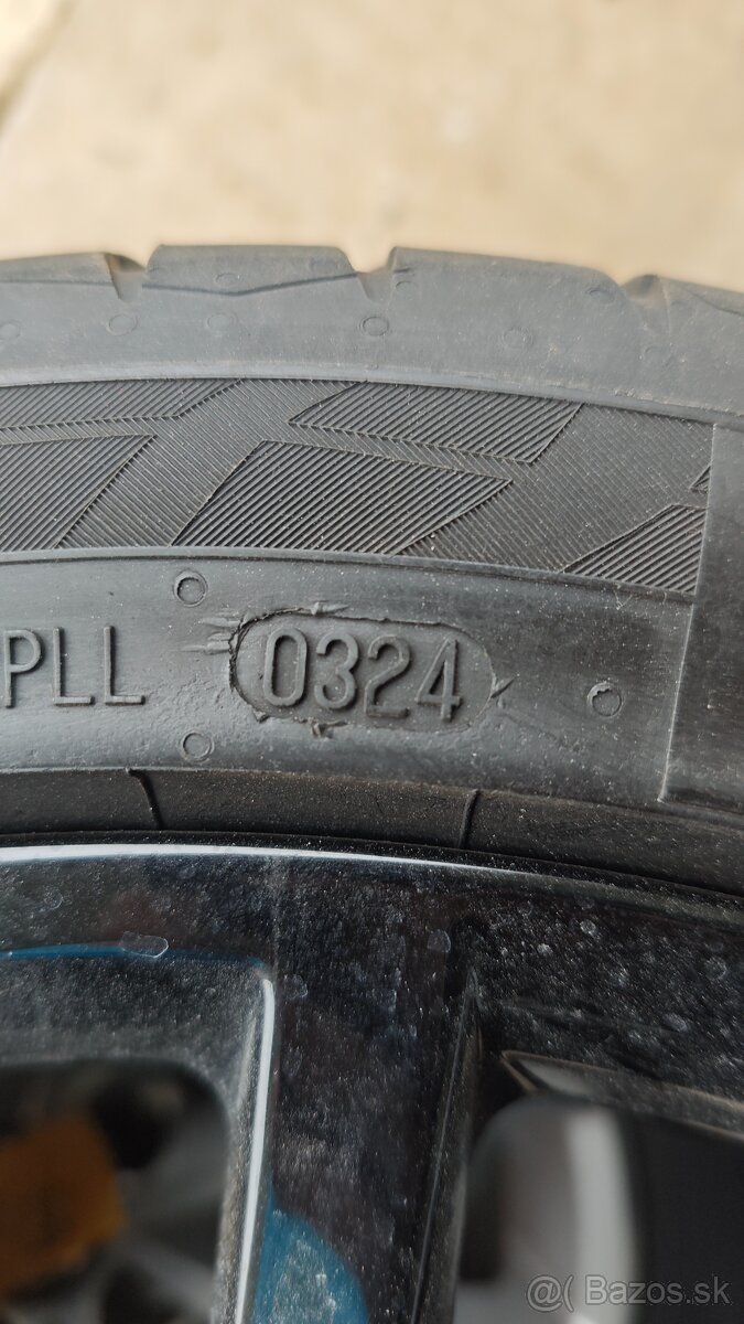Letne pneumatiky CONTINENTAL 225/40R18 - 2