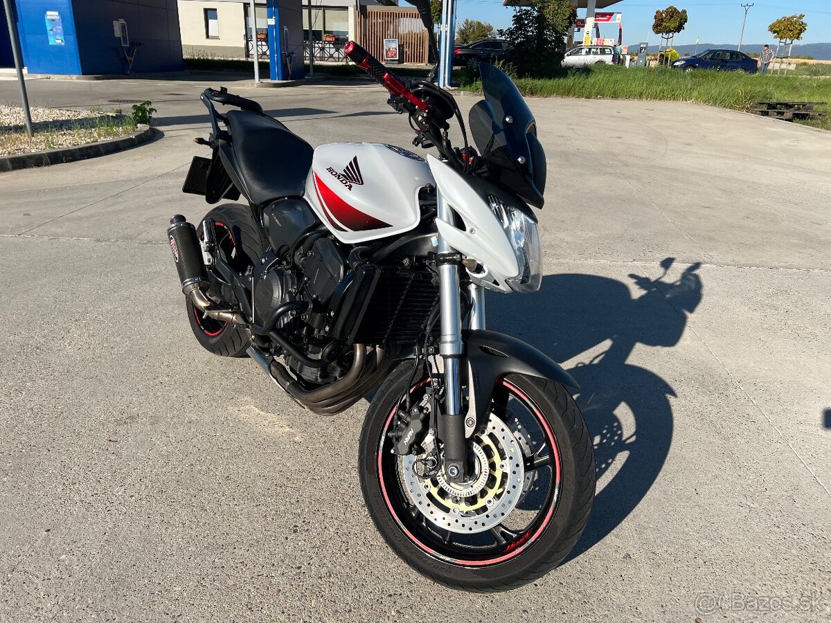 Honda hornet 600 ABS - 2