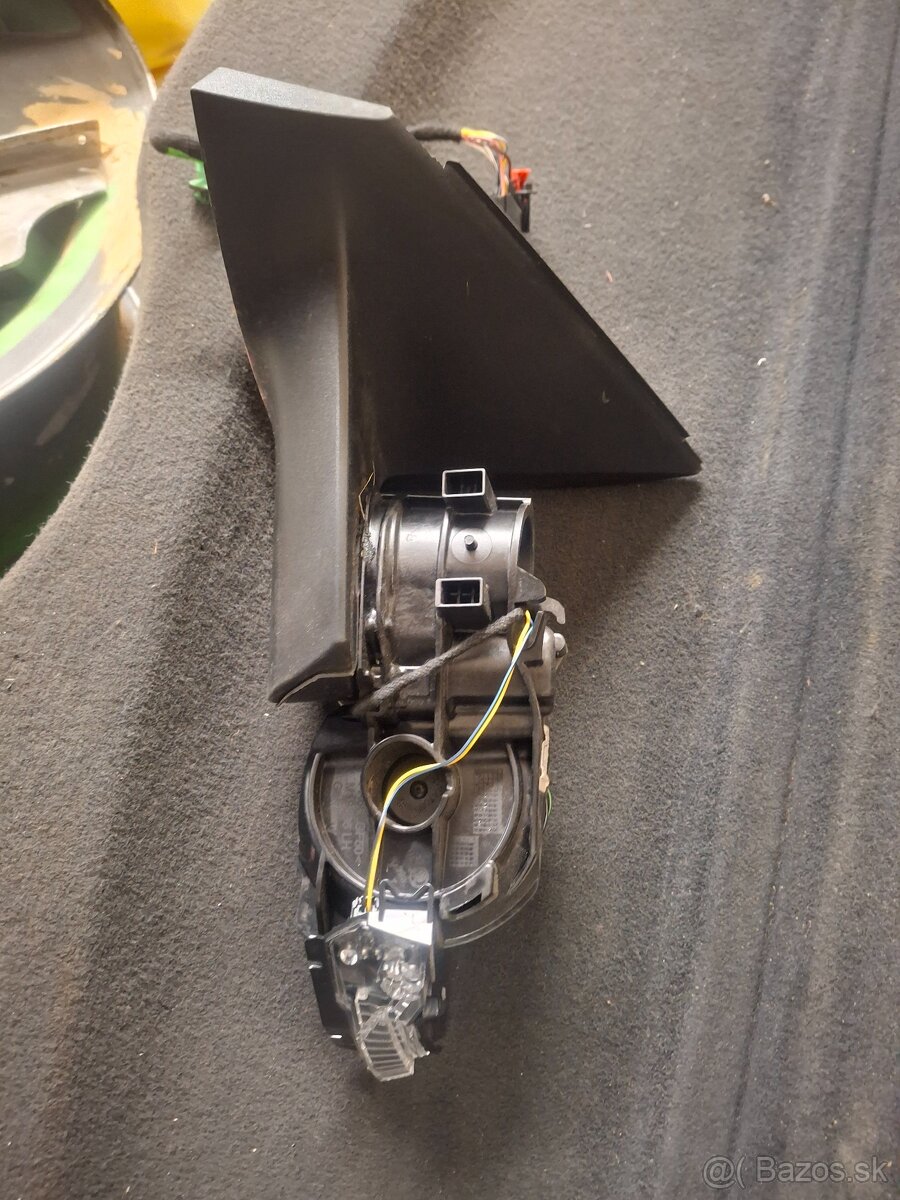 Spätné zrkadlo Fábia 4 - 2