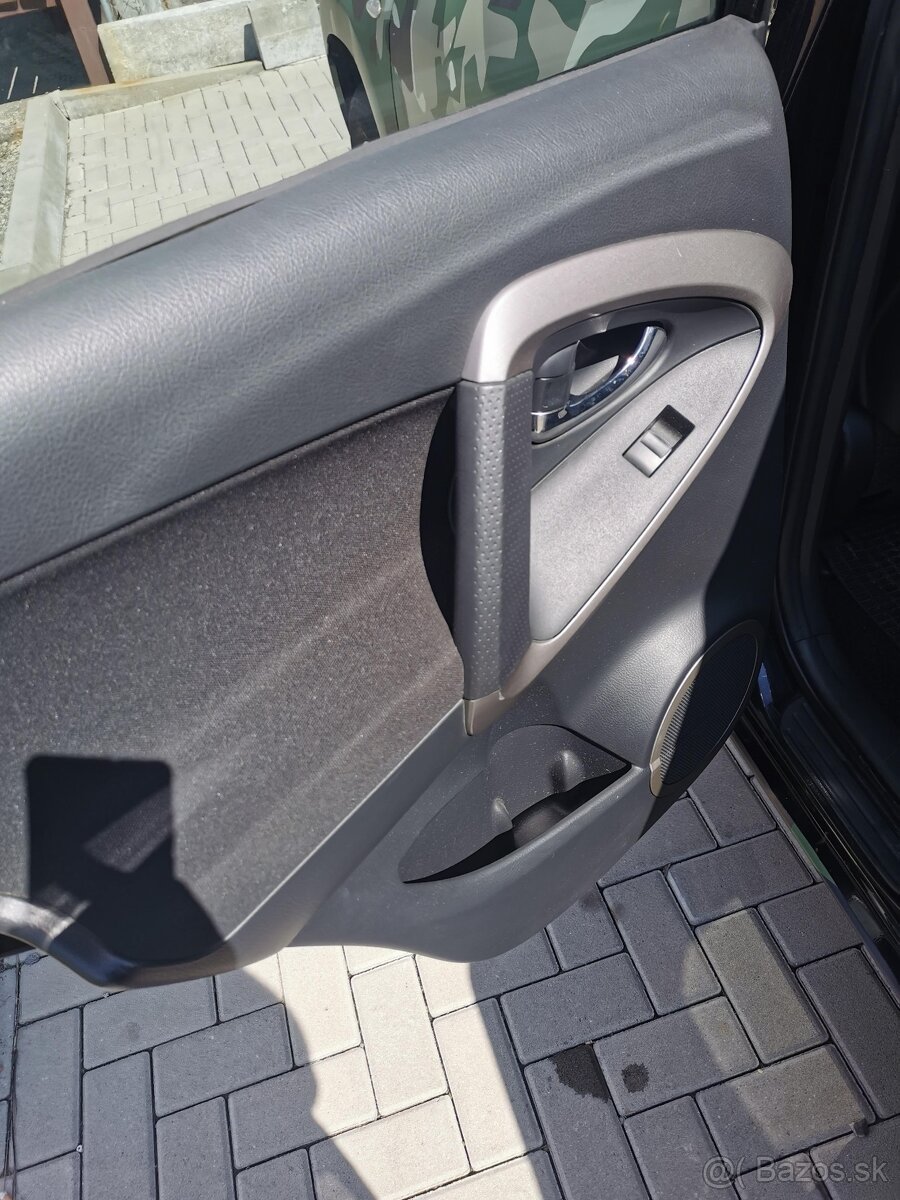 Toyota rav 4 D4D - 2