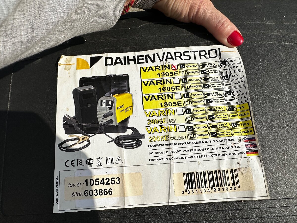Zváračka , Zvárací invertor Daihen Varstroj Varin 1305 - 2