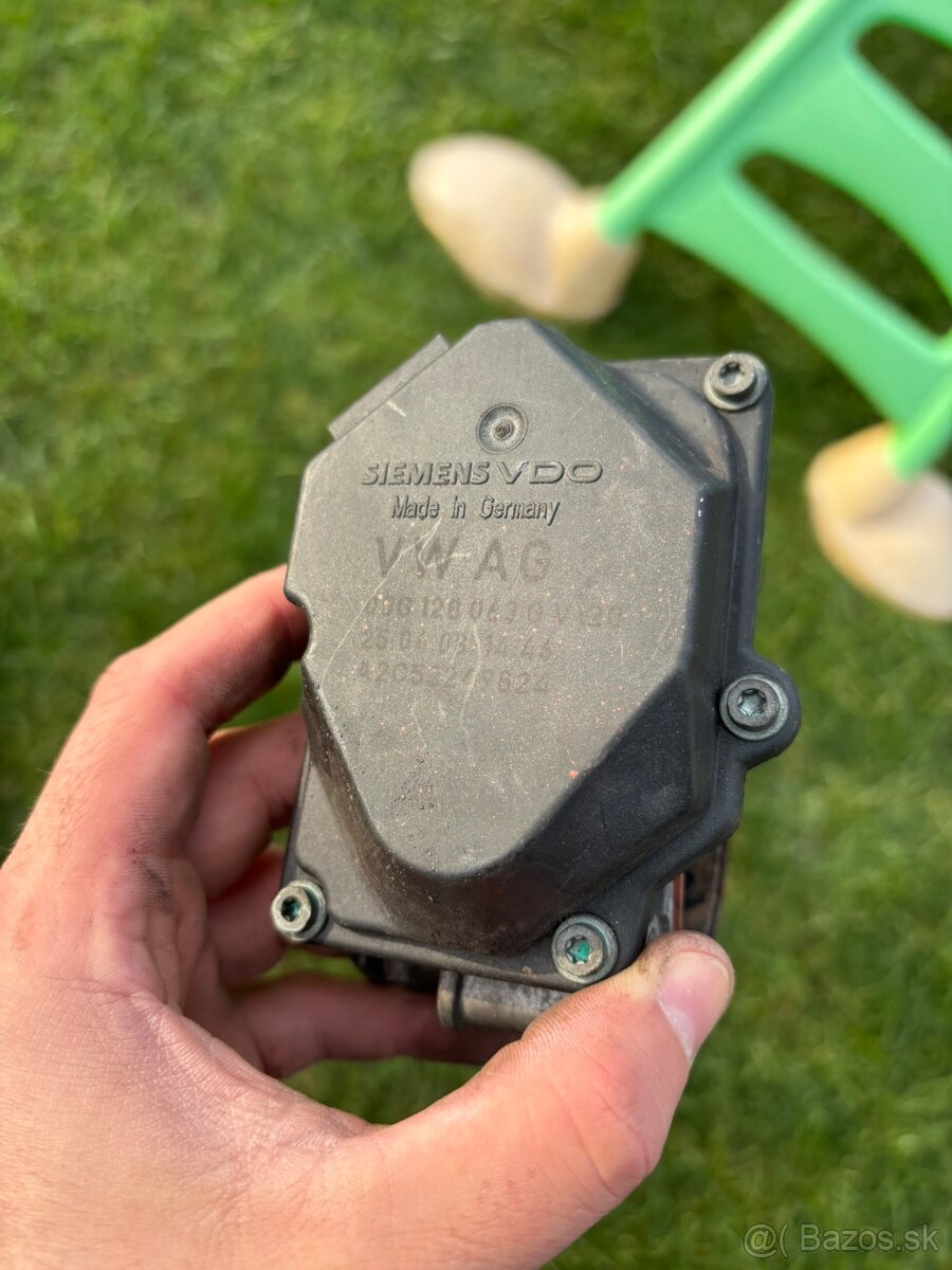 skrtacia klapka vw golf 5 variant 1.9tdi 77kw - 2