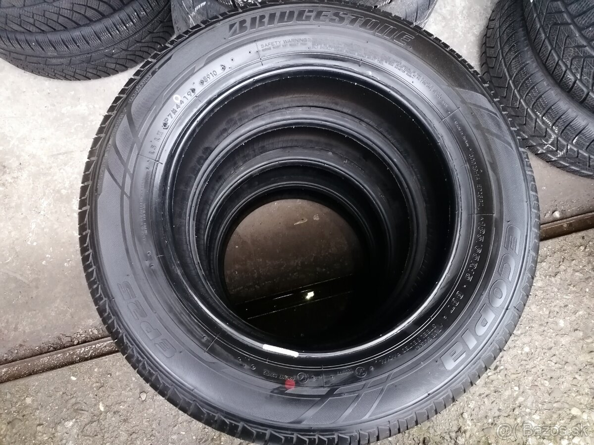 Letné pneu = 185/65 R15 = BRIDGESTONE = NOVÉ - 2