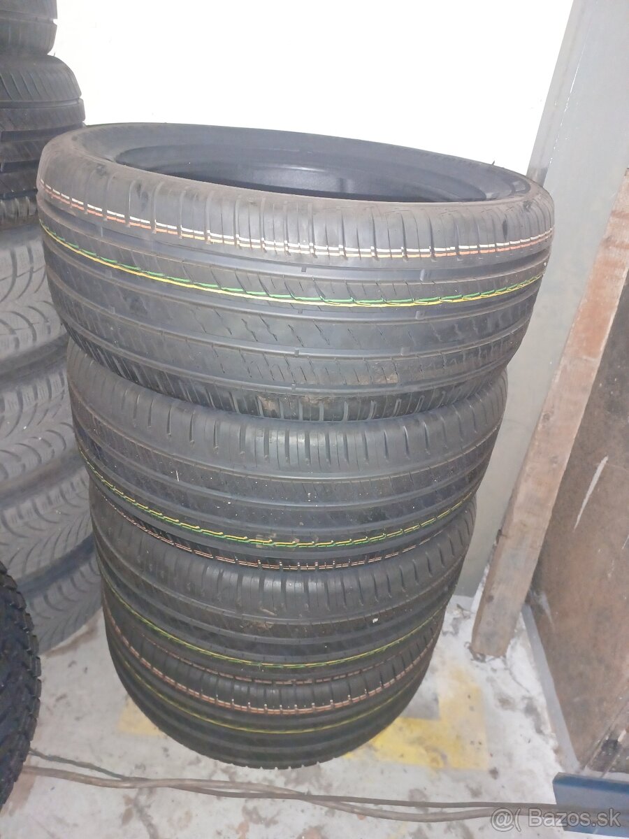 Letné pneu Barum Bravuris 255/50 R19 - 2