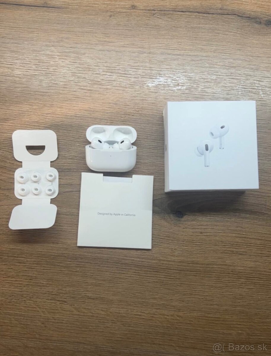 Apple AirPods Pro 2 2023 s MagSafe - 2
