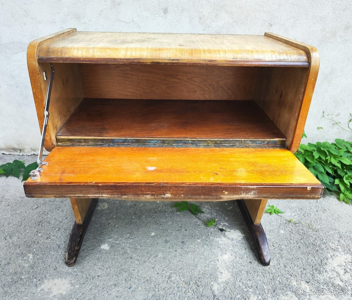 Retro komoda J. Halabala - 2