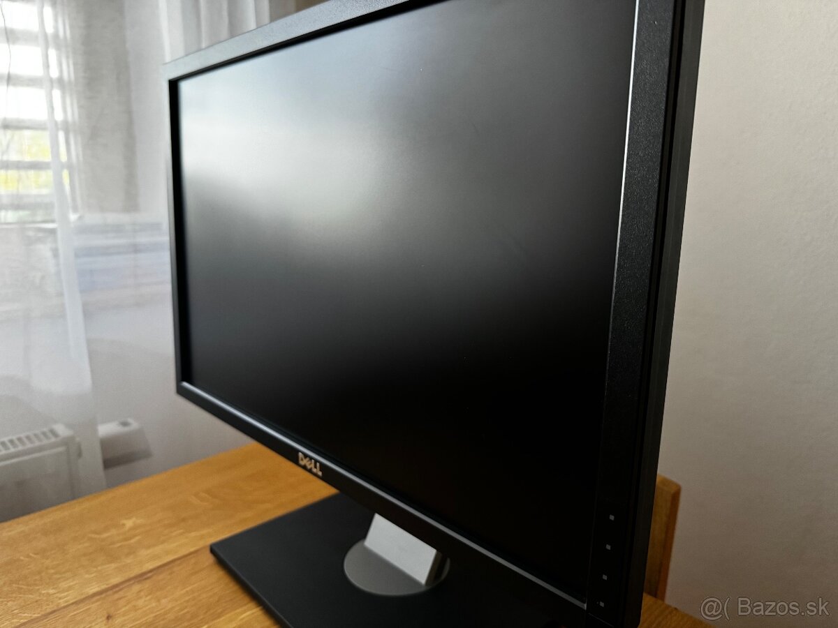 Dell 22”, P2210f - 2