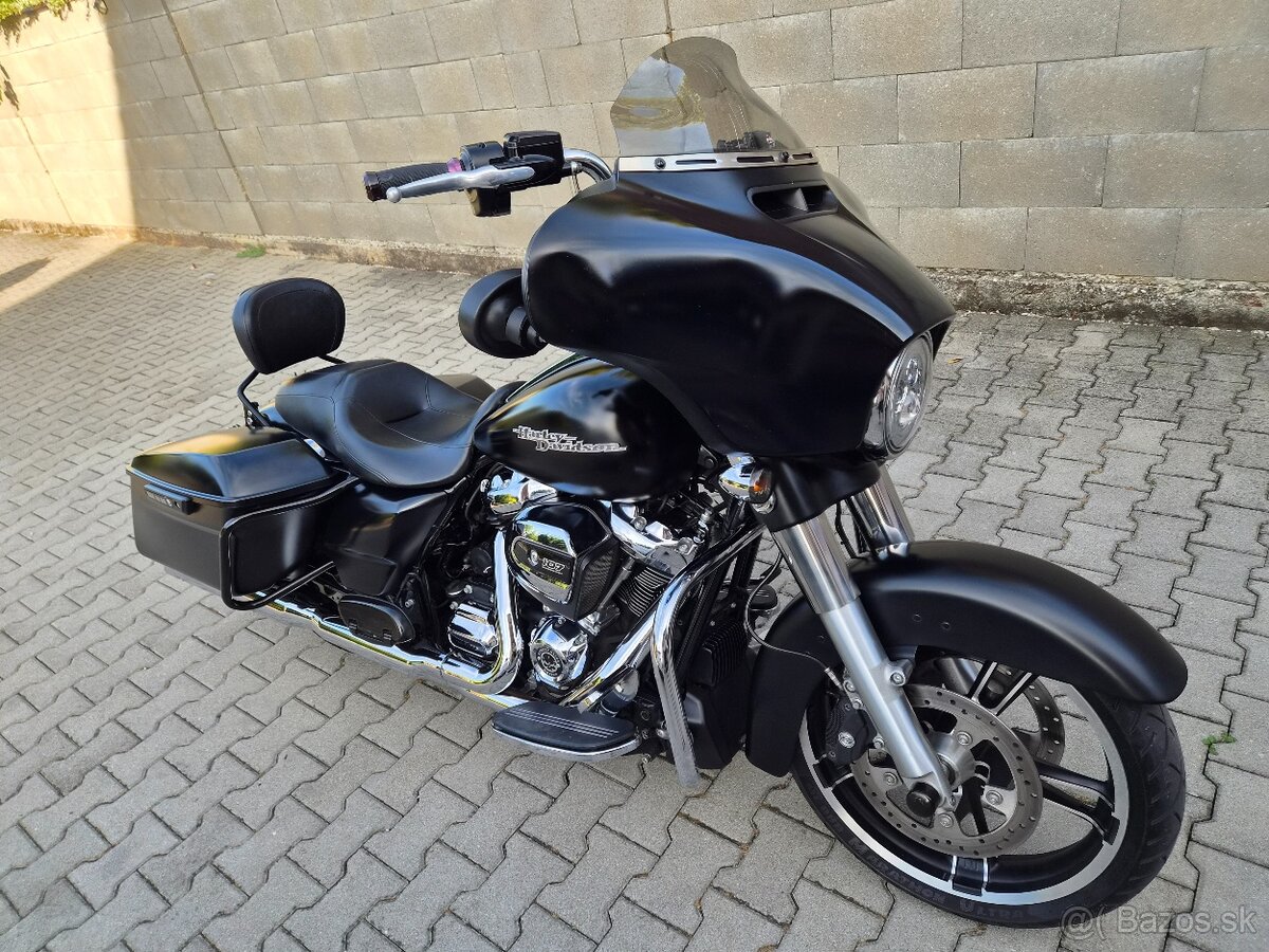 Harley Davidson - 2
