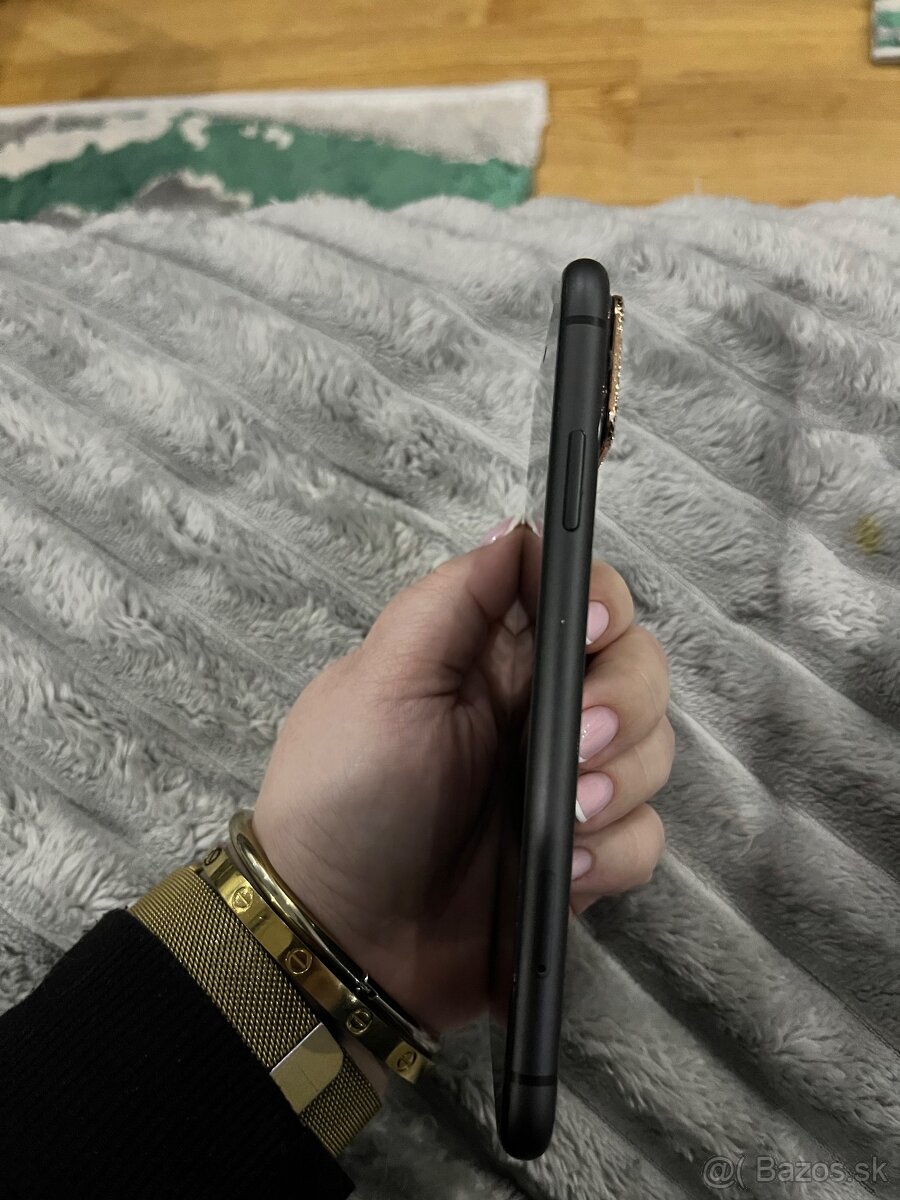 iPhone 11,128GB Black - 2