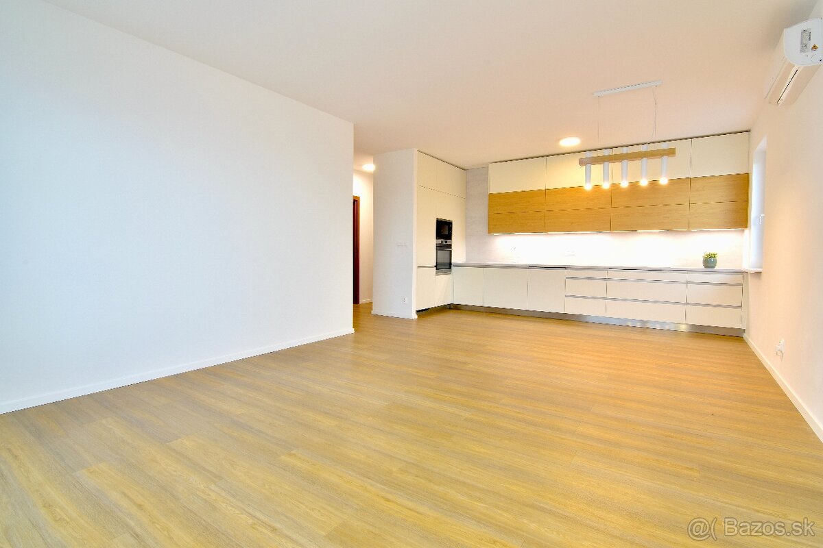 Veľký 4izb balkón, parkovanie, klimatizácia, Promenada Nitra - 2