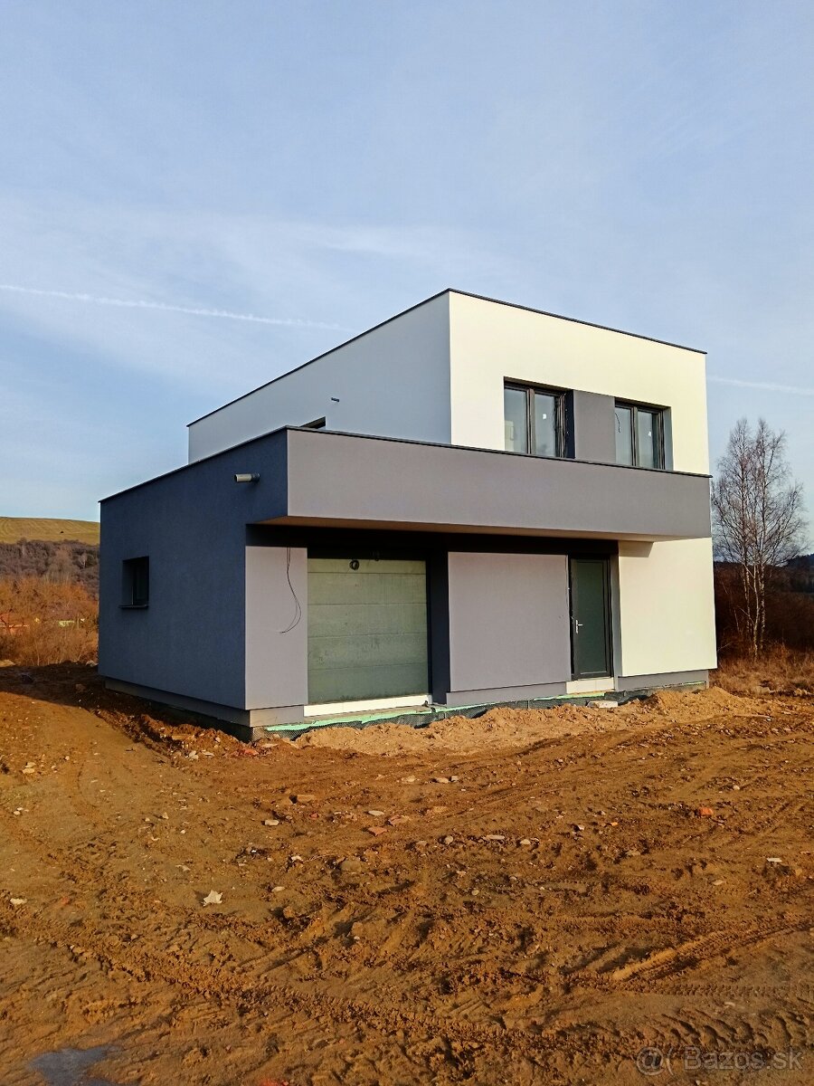 Krásna novostavba len 2 km od SL | 178 m2 | pozemok 650 m2 - 2