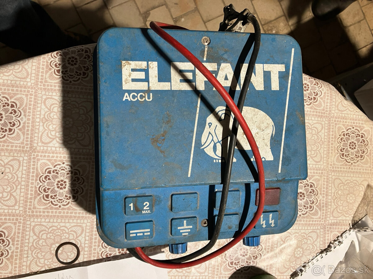 Elektrický ohradník - Elephant Accu A25 - 2