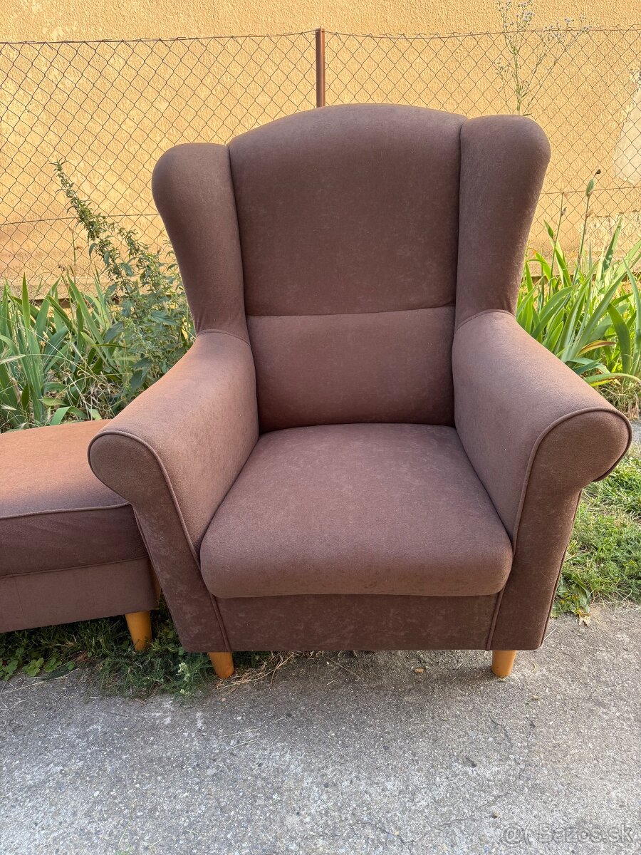 Kreslá s taburetkou - 2