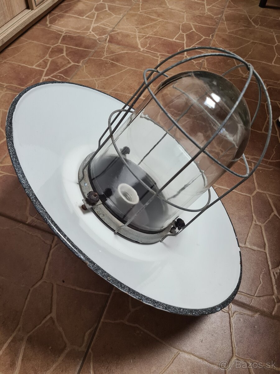 POSLEDNÝ KUS - svietidlo - 2