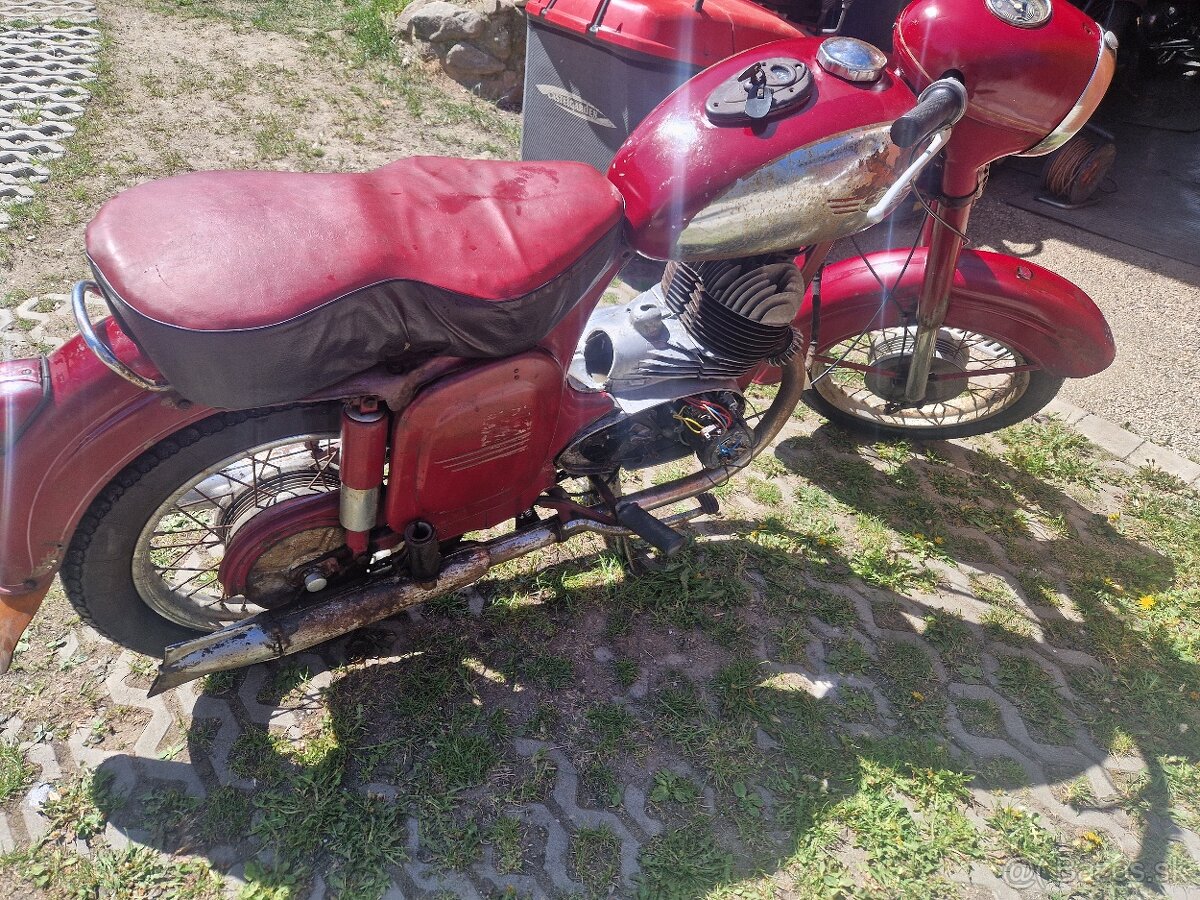 Jawa výměna - 2
