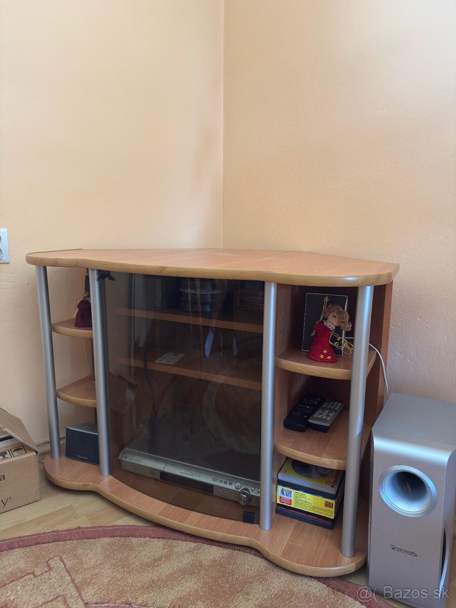 Stolík na TV - 2