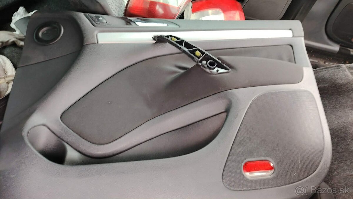 Tapacire 4ks Octavia 2 facelift combi - 2