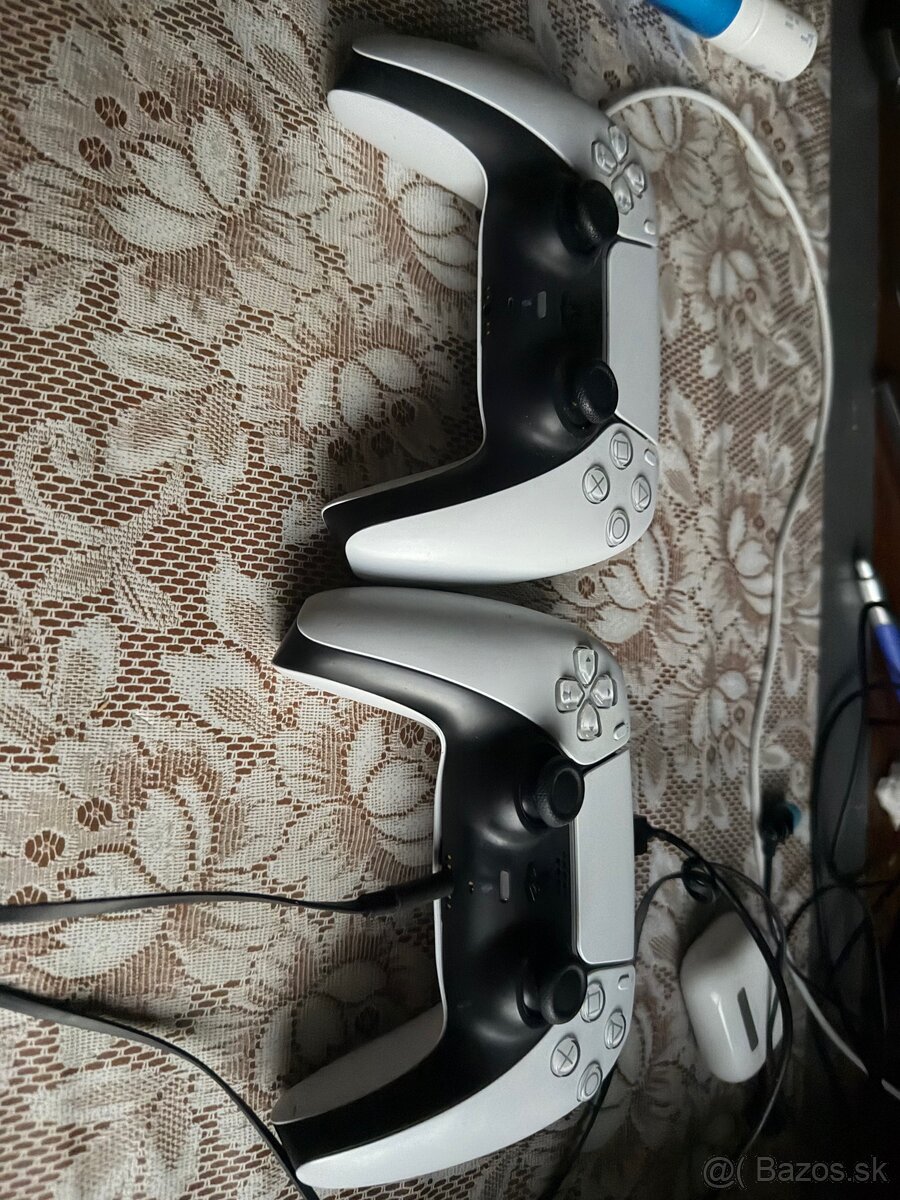 Playstation 5 1TB - 2