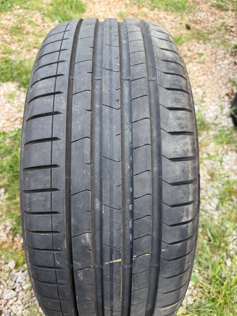 pirelli p zero 245/40r21 - 2