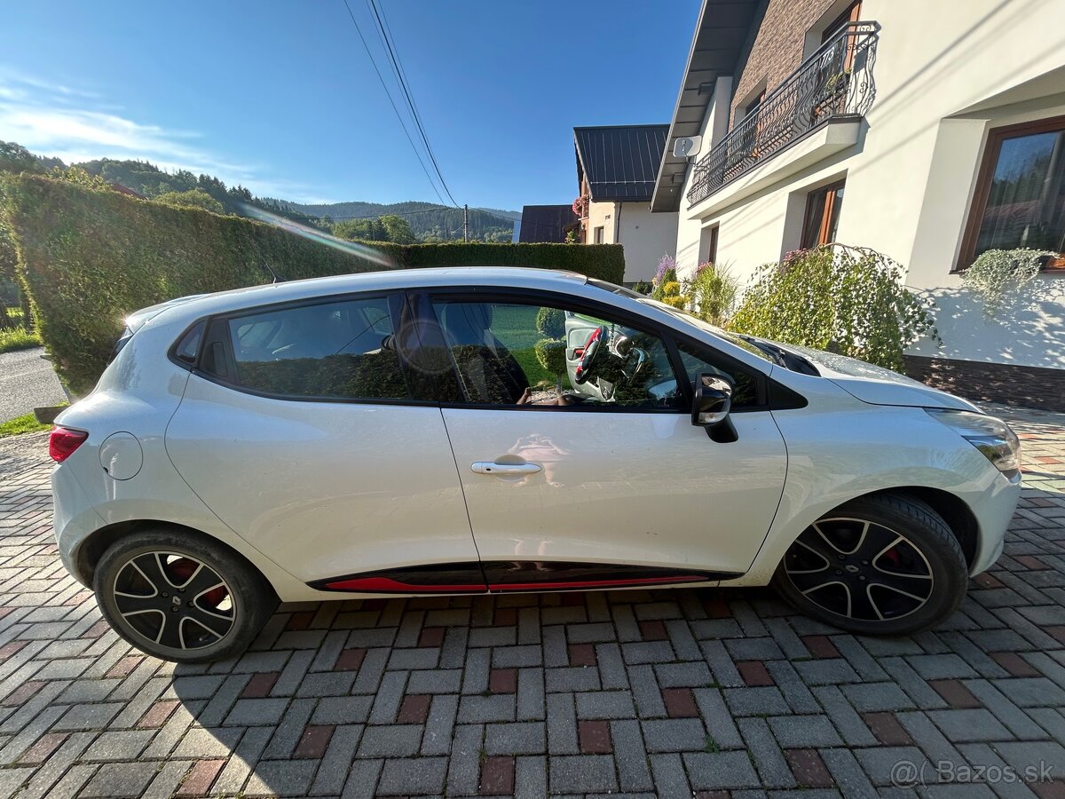 Renault Clio - 2