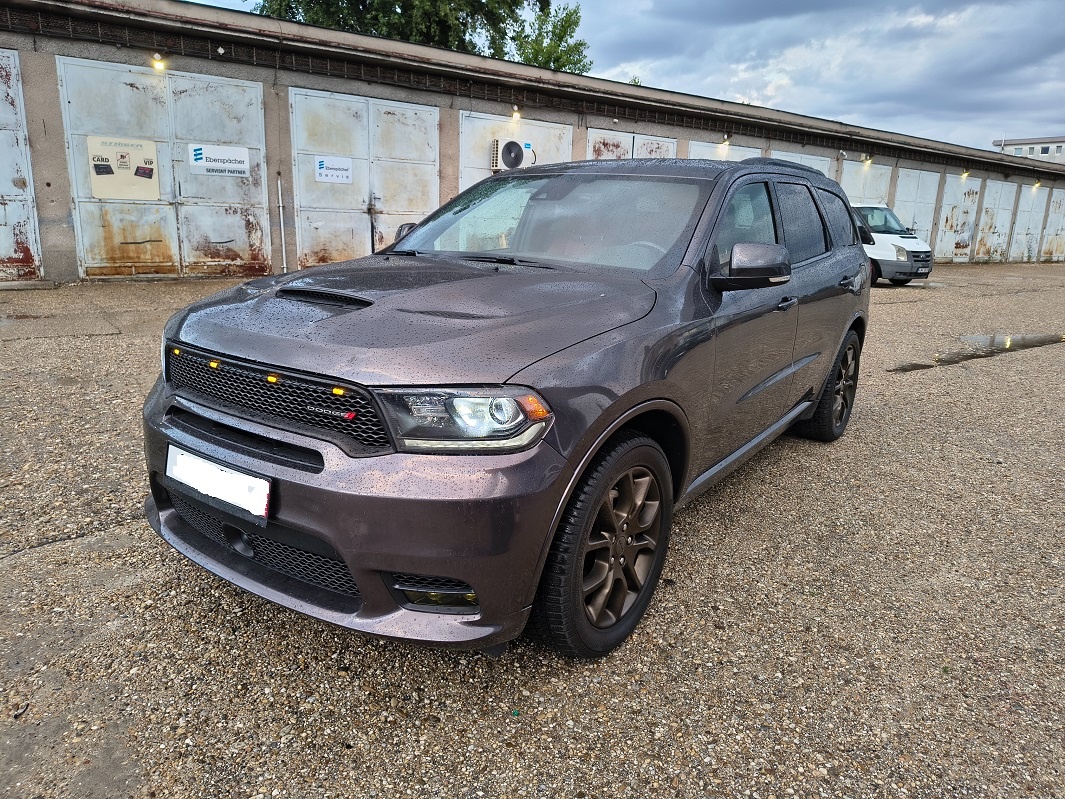 2017_DODGE DURANGO 5.7 V8 R/T 4x4_7 miestne_ - 2