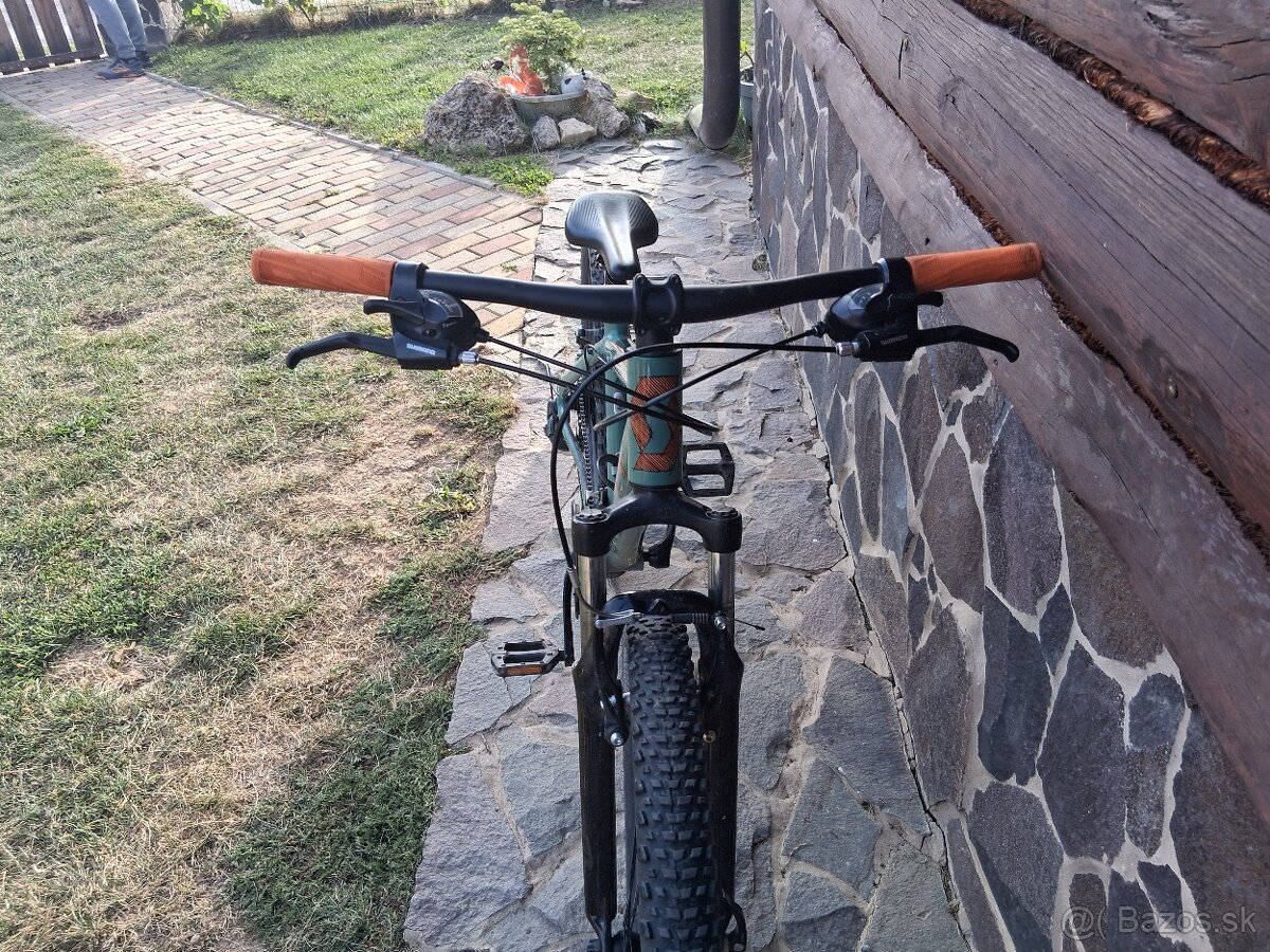 Predám - 2